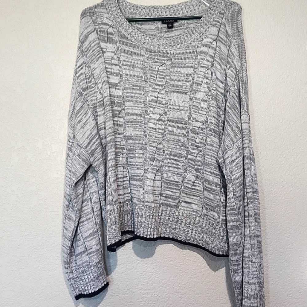Grey heathered sweater